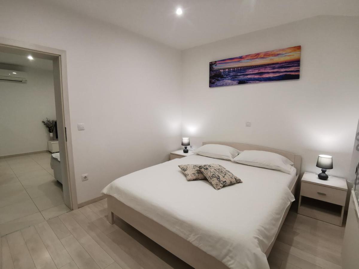 Apartment David Funtana Extérieur photo